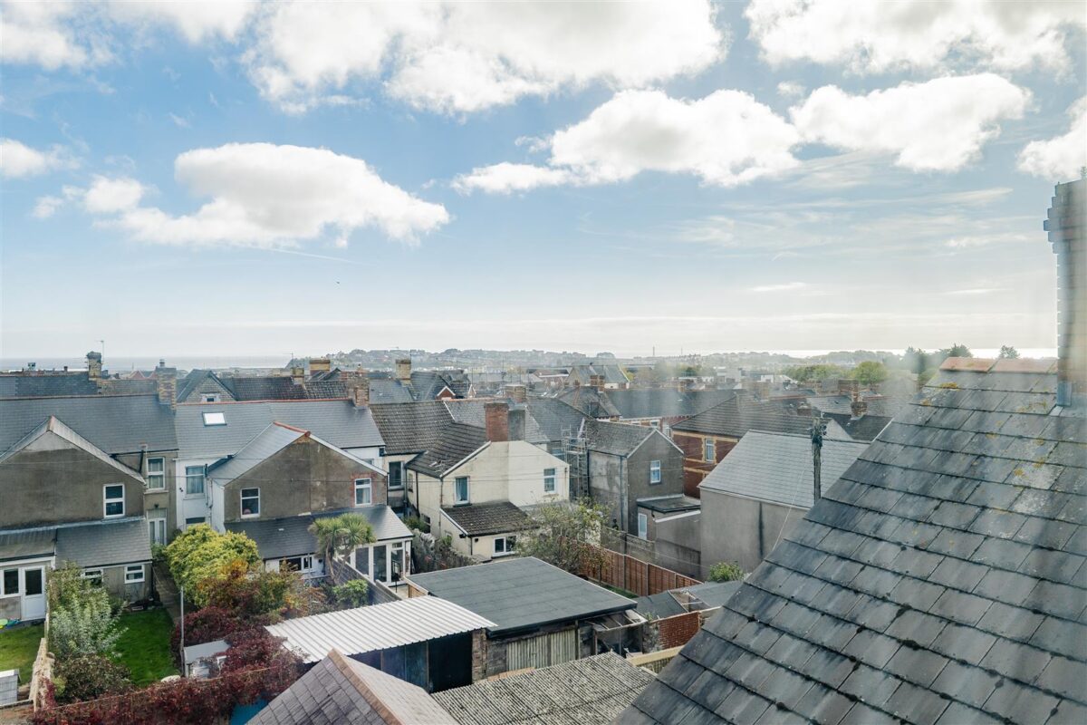 Gladstone Road, Barry