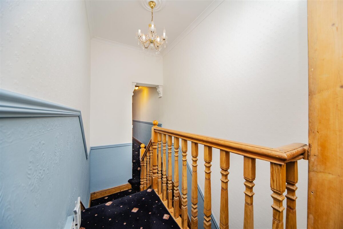 Gladstone Road, Barry