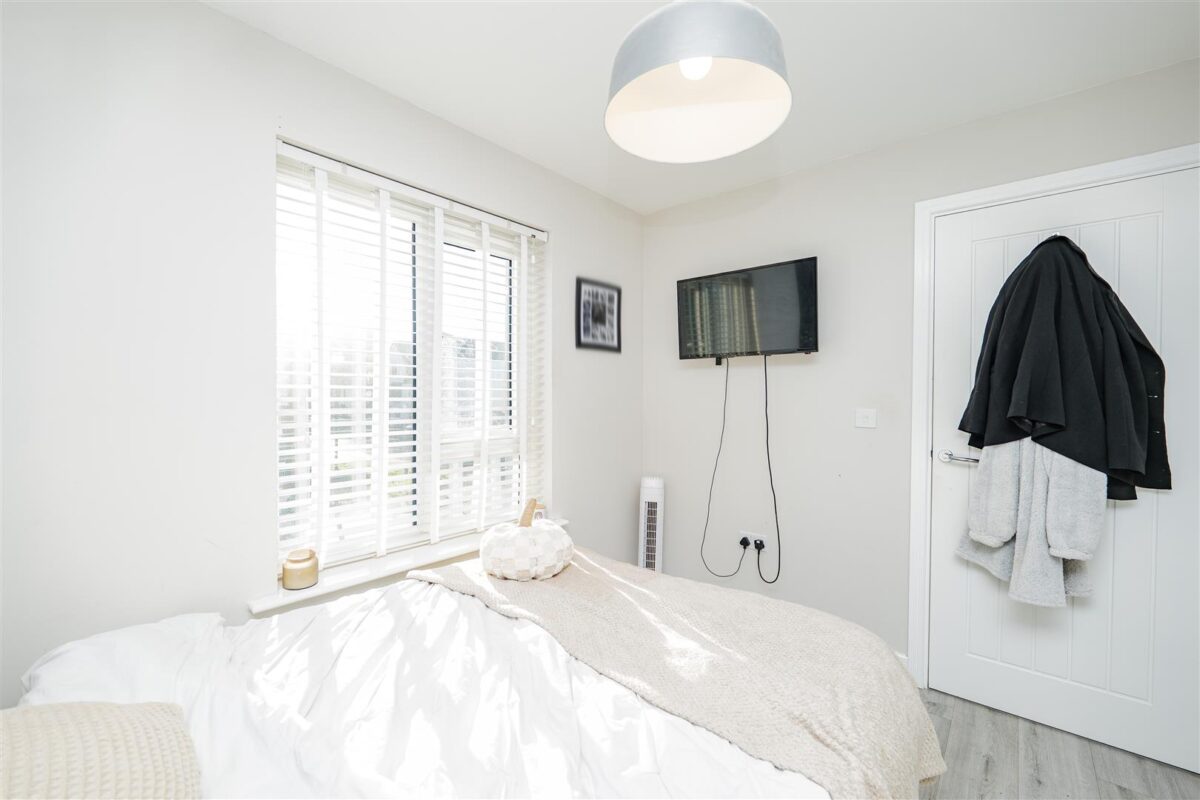 Ffordd Pentre, Barry