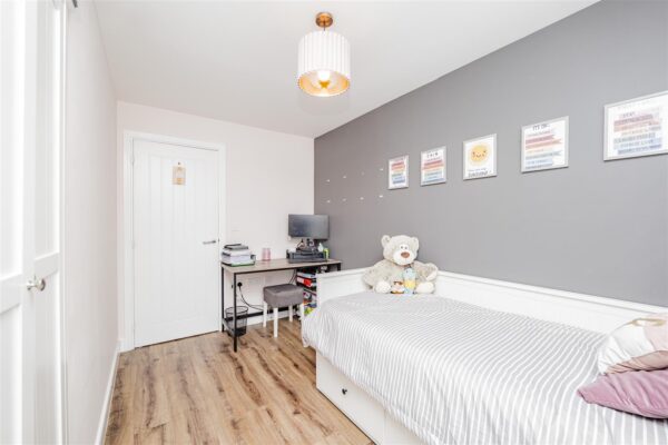 Ffordd Pentre, Barry