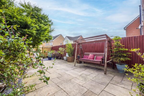 Wyncliffe Gardens, Cardiff