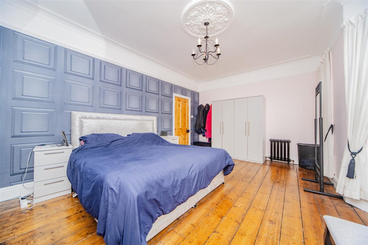 Gladstone Road, Barry