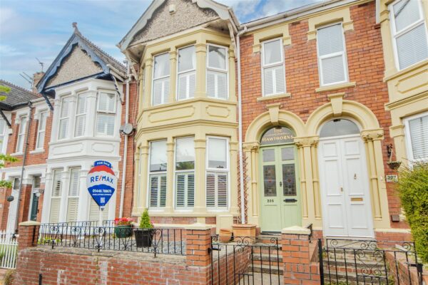 Gladstone Road, Barry