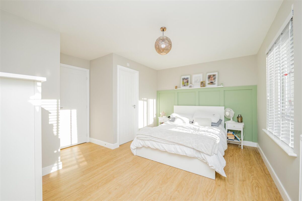 Ffordd Pentre, Barry