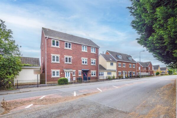 Wyncliffe Gardens, Cardiff