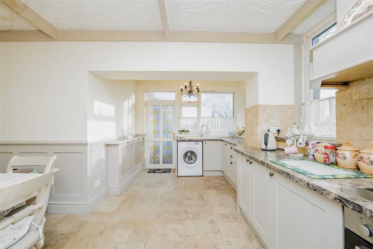 Gladstone Road, Barry