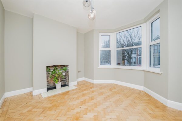 Tynewydd Road, Barry