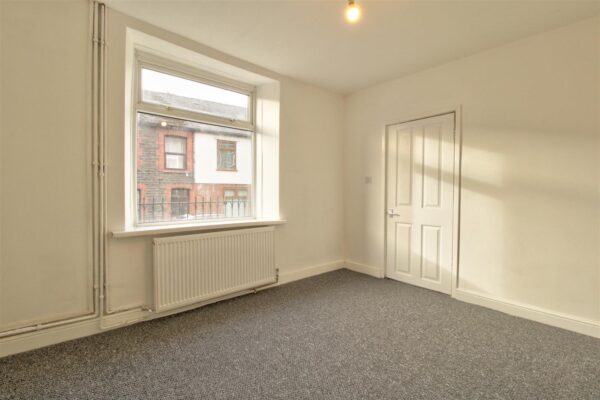 Tyntyla Road, Ystrad, Pentre