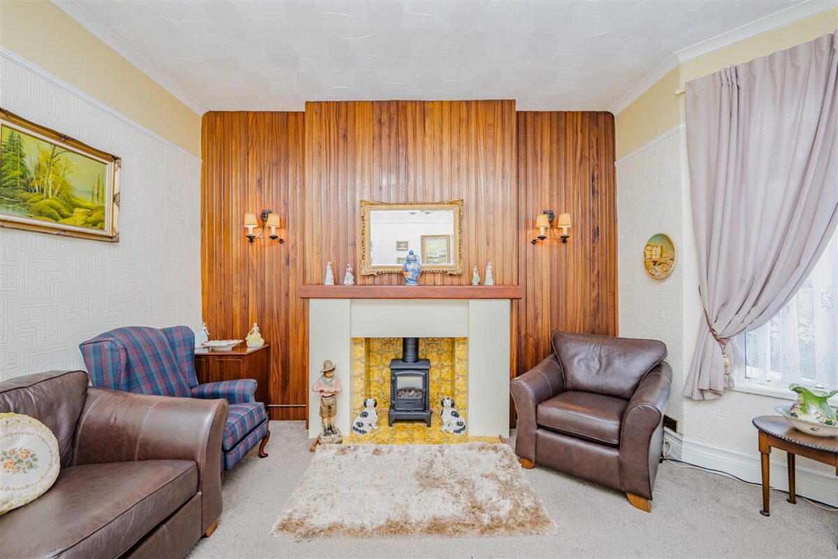 Gladstone Road, Barry