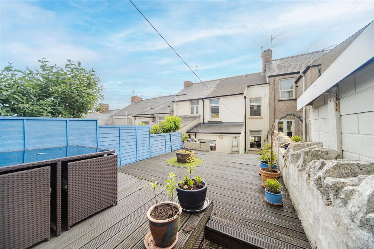 Burlington Street, Barry