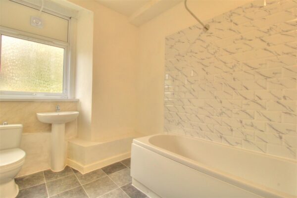 Office Street, Porth