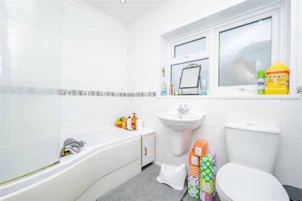 Somerset Road East, Barry