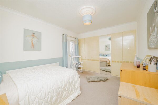 Gladstone Road, Barry