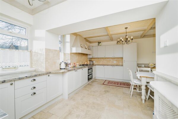 Gladstone Road, Barry