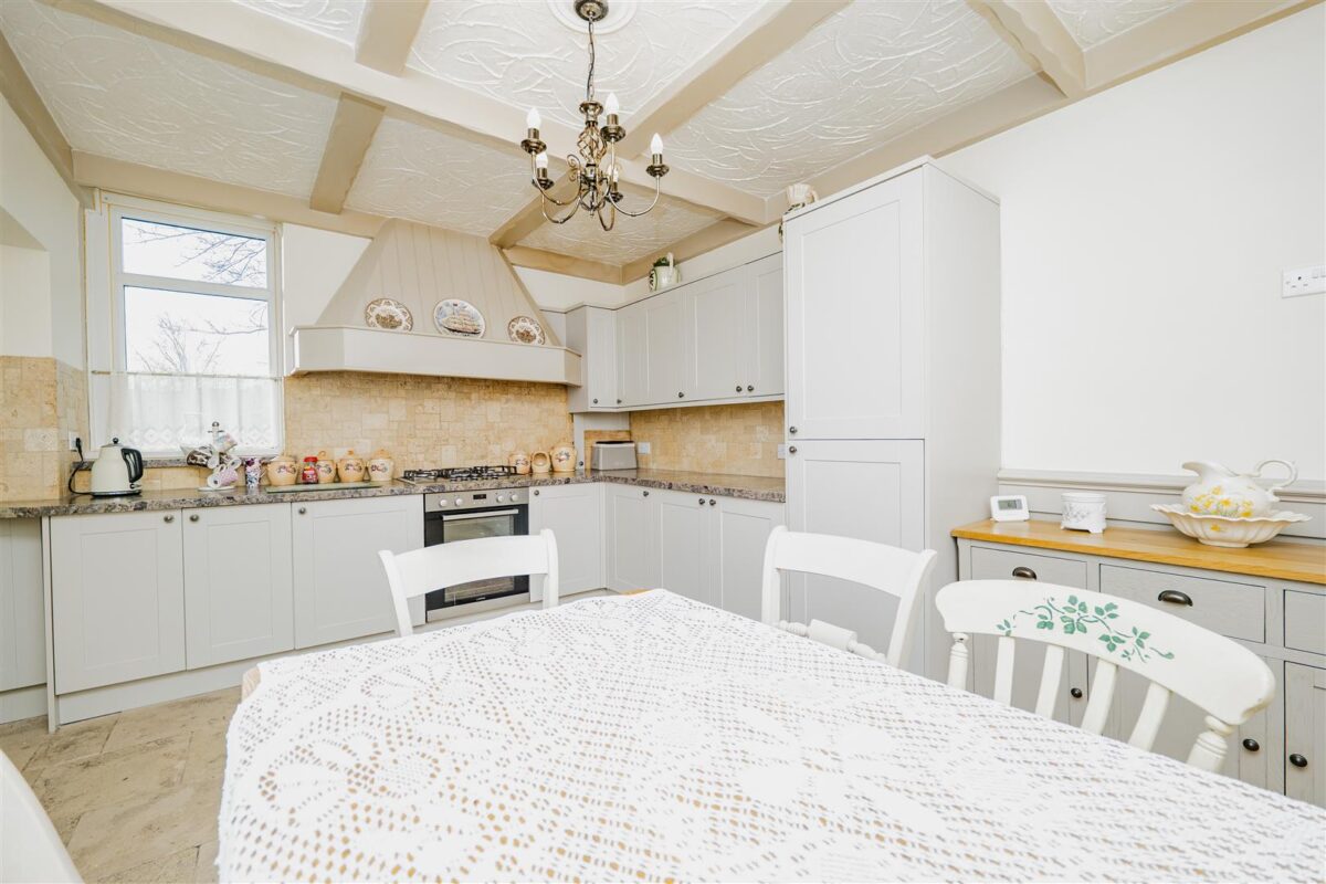 Gladstone Road, Barry