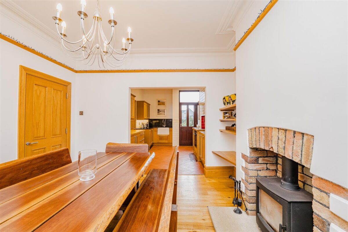 Gladstone Road, Barry