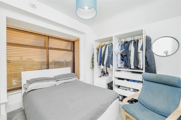 Gladstone Road, Barry