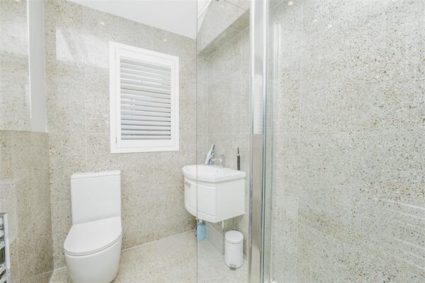 Gladstone Road, Barry