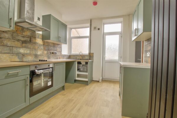 Hurford Crescent, Graigwen, Pontypridd