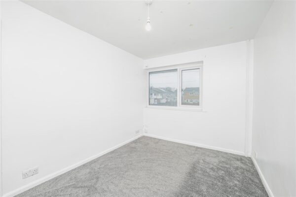 Laburnum Close, Barry