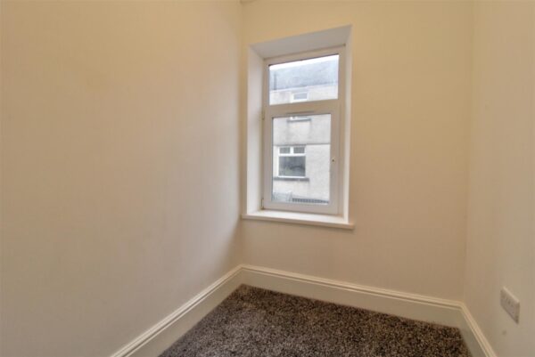 Hurford Crescent, Graigwen, Pontypridd