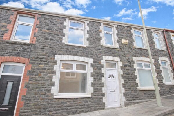 Hurford Crescent, Graigwen, Pontypridd
