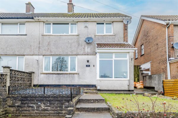 Whitewell Road, Barry