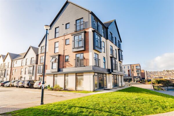 Ffordd Penrhyn, Barry