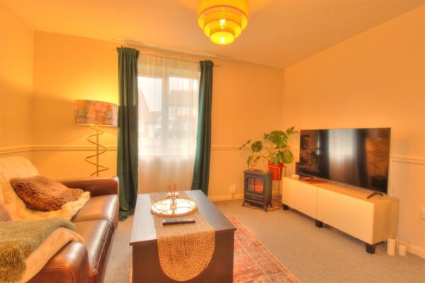 Glenbrook Drive, Barry