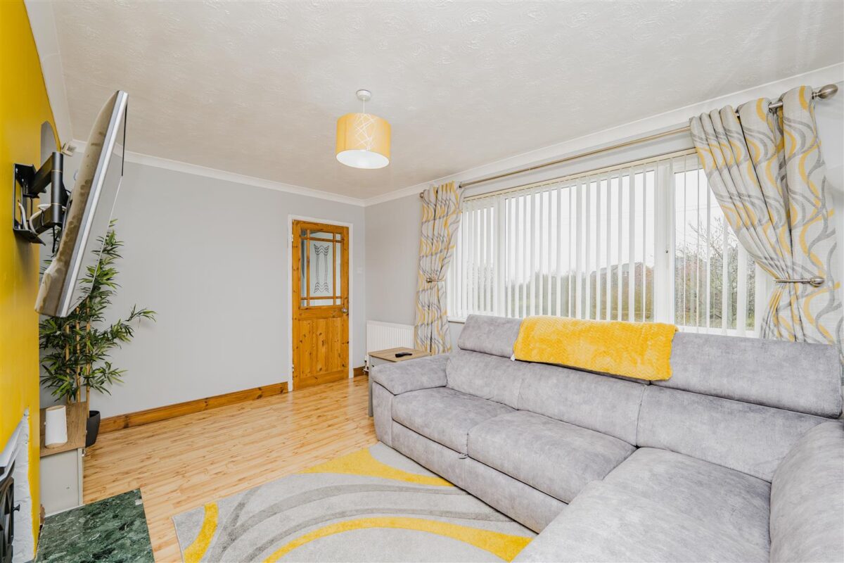 Whitewell Road, Barry