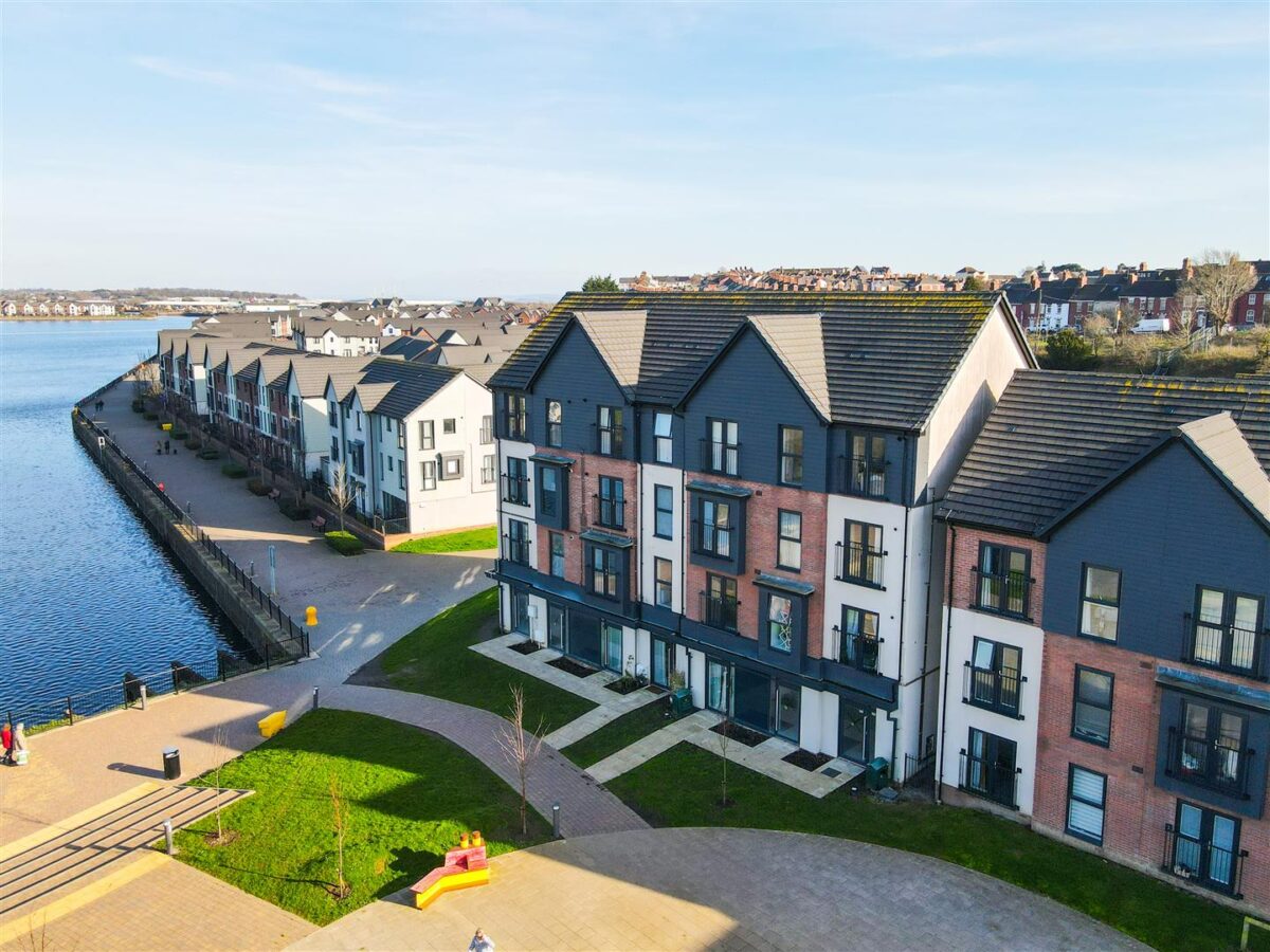 Ffordd Penrhyn, Barry