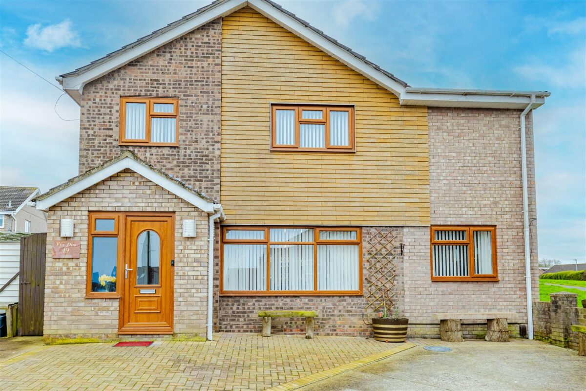 Sherbourne Close, Barry