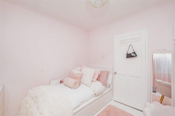 St. Brannocks Close, Barry