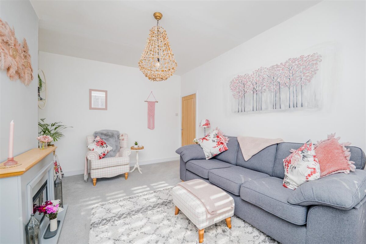 Pontypridd Road, Barry