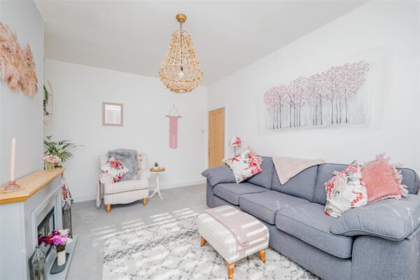 Pontypridd Road, Barry