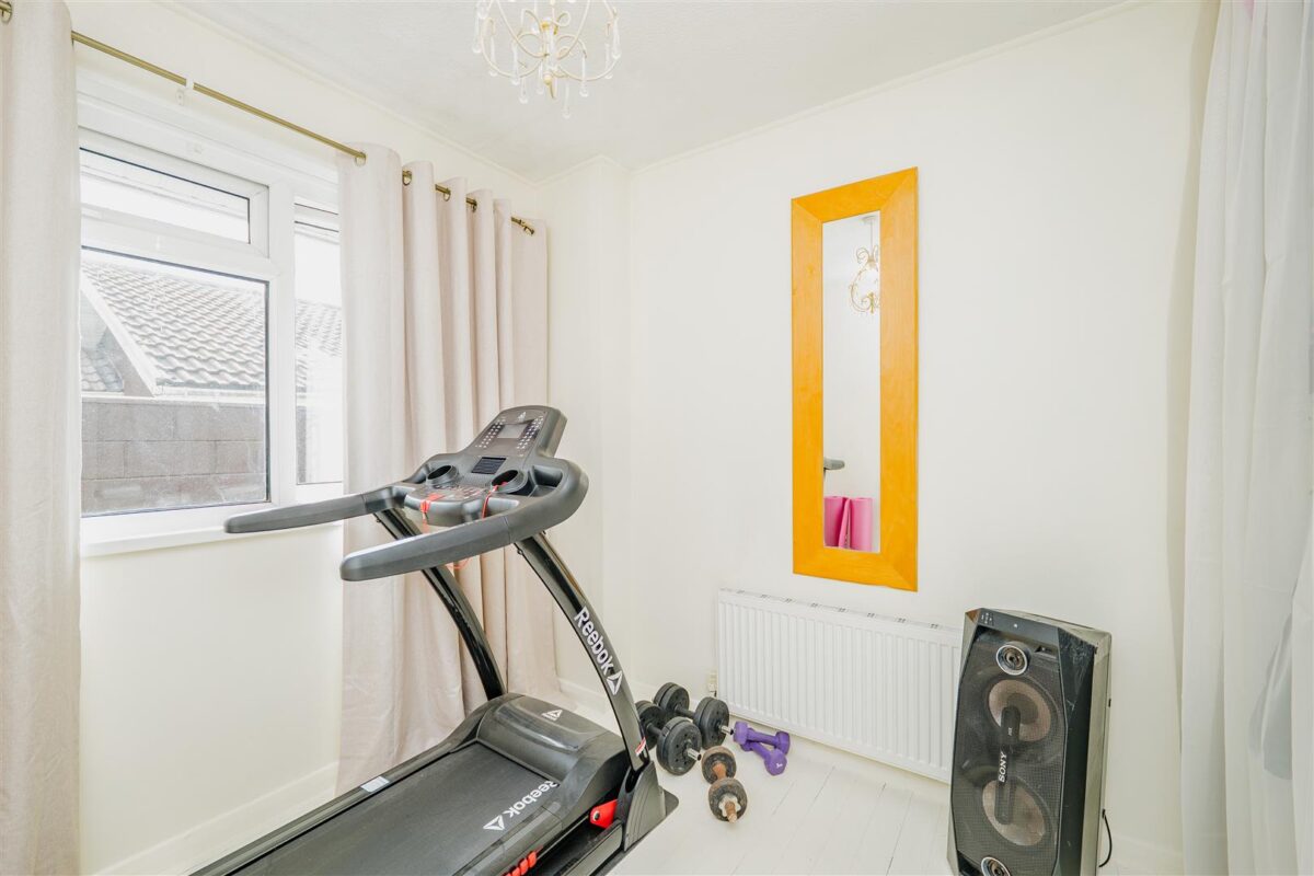 St. Brannocks Close, Barry