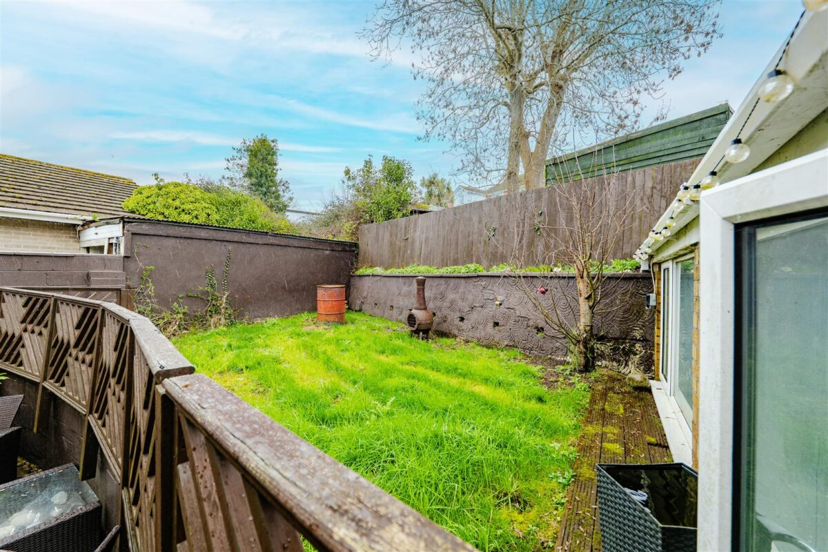 St. Brannocks Close, Barry