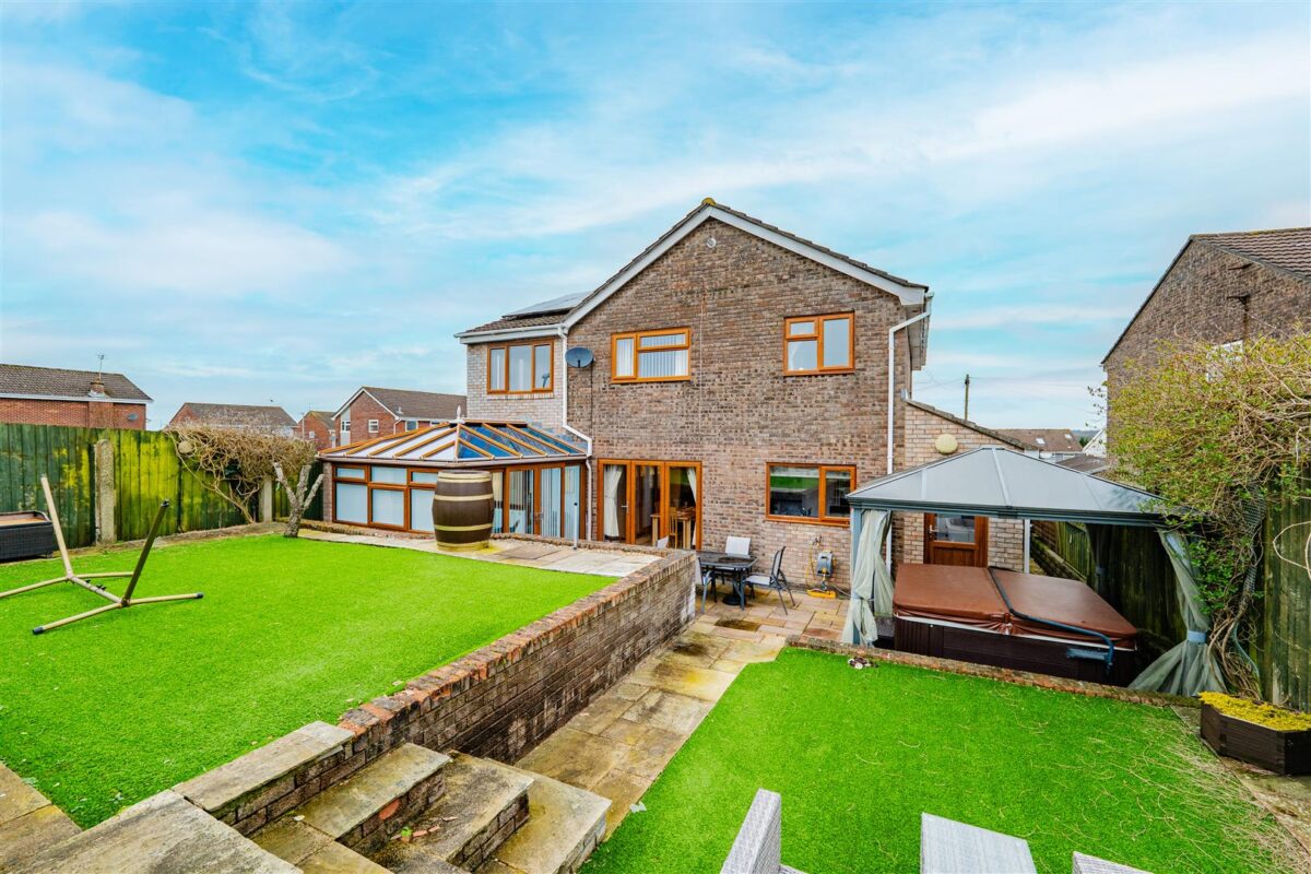 Sherbourne Close, Barry