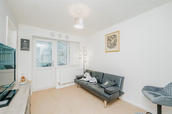 Sherbourne Close, Barry