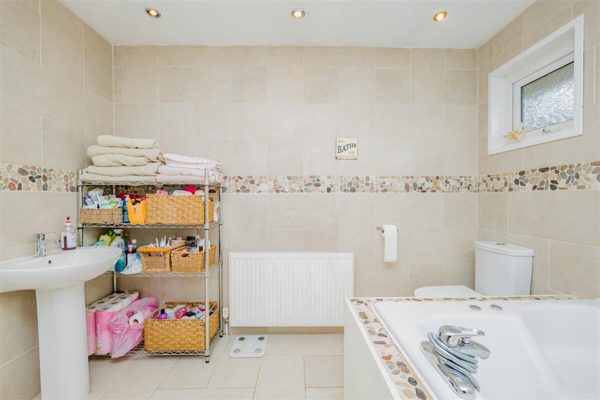 St. Brannocks Close, Barry