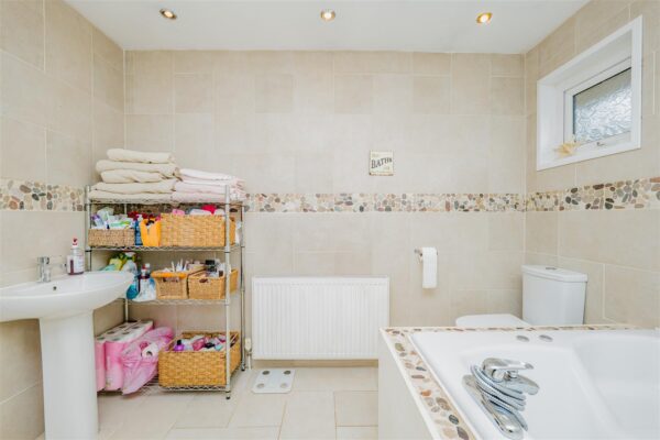 St. Brannocks Close, Barry