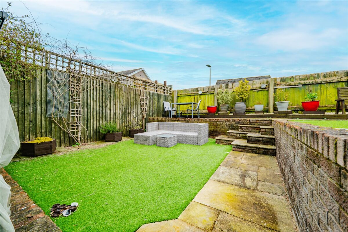 Sherbourne Close, Barry