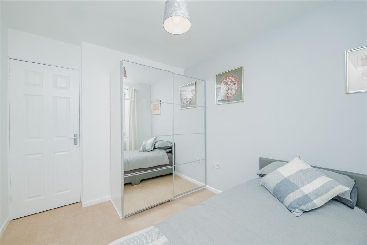 Sherbourne Close, Barry