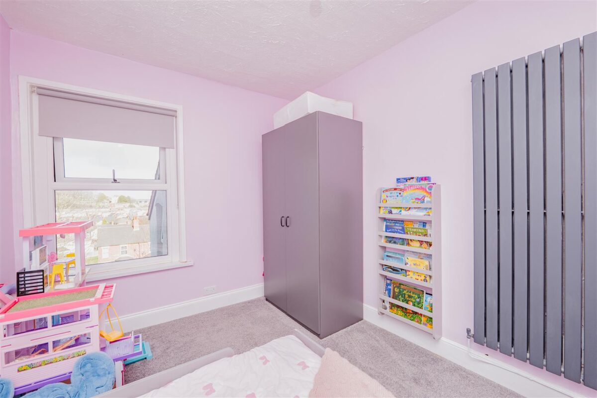 Charlotte Place, Barry