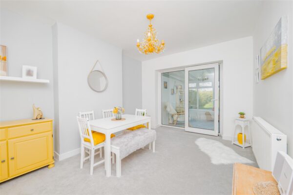 Pontypridd Road, Barry