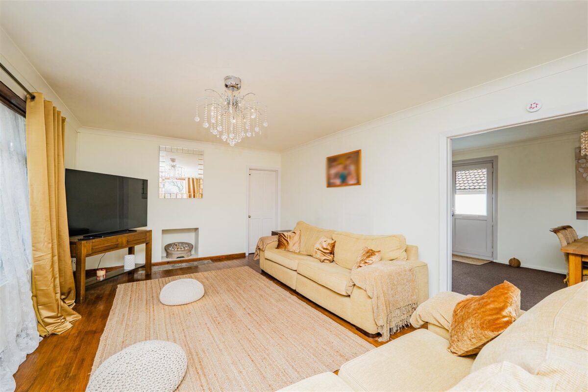 St. Brannocks Close, Barry