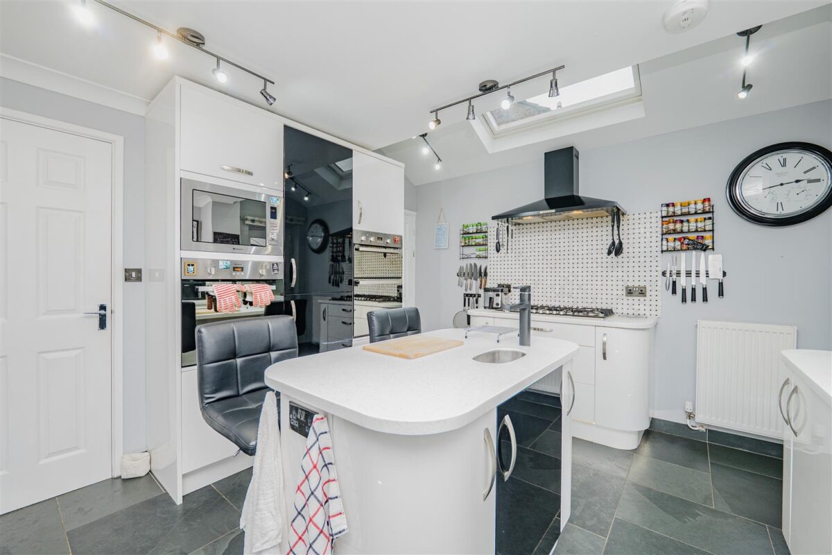 Sherbourne Close, Barry