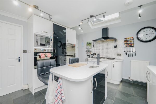 Sherbourne Close, Barry