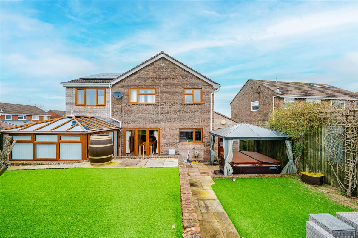 Sherbourne Close, Barry