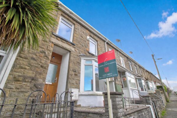Wood Street, Cilfynydd, Pontypridd